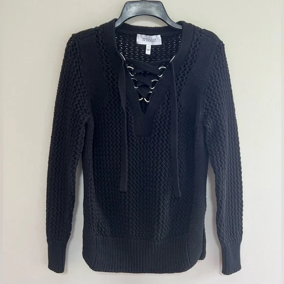Derek Lam 10 Crosby Black Knit V-Neck Lace Up Sweater, size M - Picture 2 of 9